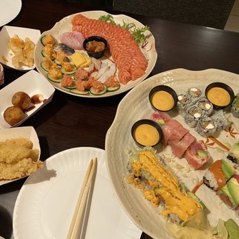 Sushi Village - Appetizers, rolls, and sashimi - Sushi Bars Near Me - Hicksville, New York Sushi Village - Appetizers, rolls, and sashimi - Sushi Bars Near Me - Hicksville, New York