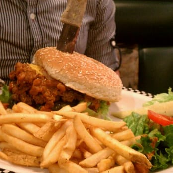 Black Bear Diner Milpitas - Chili burger - Diners Near Me - Milpitas, California Black Bear Diner Milpitas - Chili burger - Diners Near Me - Milpitas, California