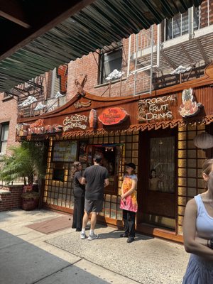 Mommy Pai’s by null