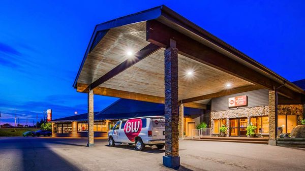 Best Western Plus NorWester Hotel & Conference Centre by null