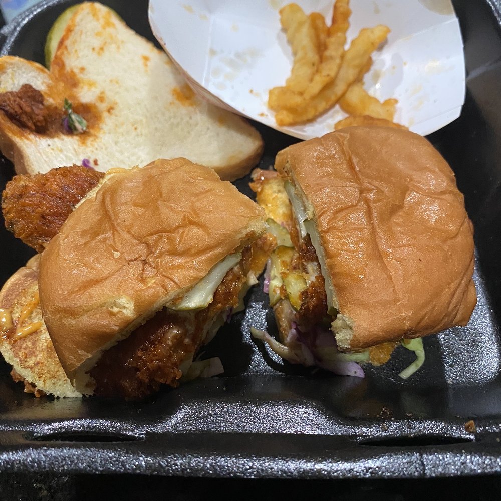 Dave's Hot Chicken - Very fresh and tasted wonderful! - Chicken Shop Near Me - Temecula, California Dave's Hot Chicken - Very fresh and tasted wonderful! - Chicken Shop Near Me - Temecula, California