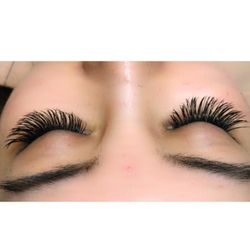Get Lashed - Classic full set
