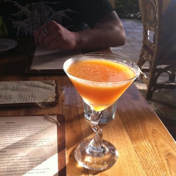 Oasis on the Beach - Spicy mango martini (not spicy) lots of Makers Mark! - Hawaiian Near Me - Kapaa, Hawaii Oasis on the Beach - Spicy mango martini (not spicy) lots of Makers Mark! - Hawaiian Near Me - Kapaa, Hawaii