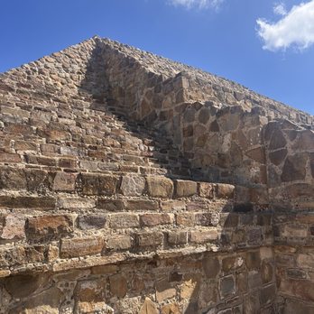 Monte Albán - Landmarks & Historical Buildings Near Me - Oaxaca, OAX