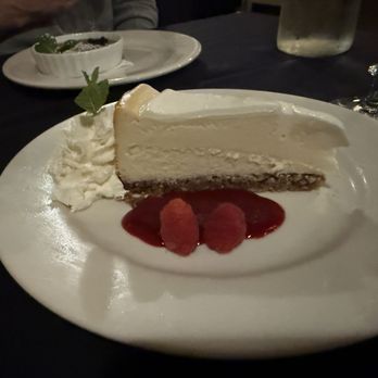 Sages Restaurant - Cheesecake - Italian Near Me - Redmond, Washington
