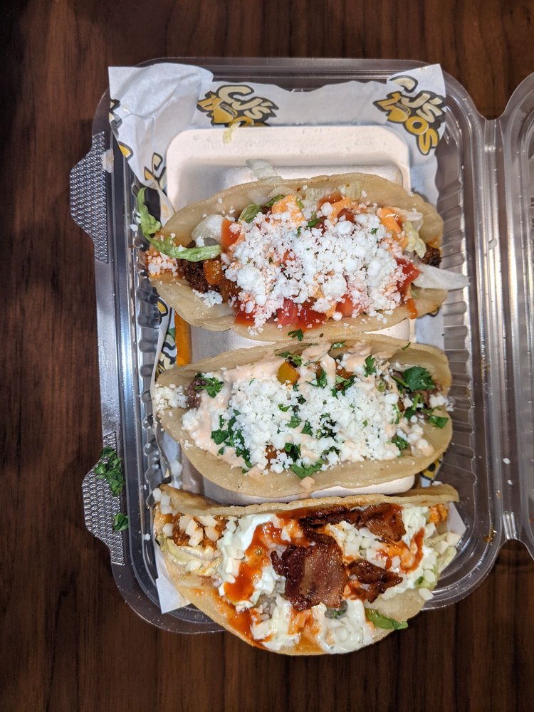 CJ’S TACOS Updated July 2024 15 Photos & 19 Reviews 507 South Gay