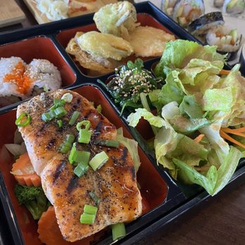 Sushi King - Aaallll the foodz! - Sushi Bars Near Me - Albuquerque, New Mexico