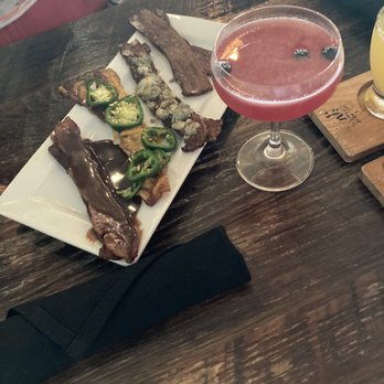 Bacon, Bourbon & Beer - Cocktail Bars Near Me - Morgantown, West Virginia