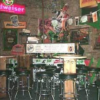 Irish Eyes - Dive Bars Near Me - Chicago, Illinois
