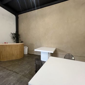 Lo' & Rosie Creative Studio - Venues & Event Spaces Near Me - Dallas, Texas Lo' & Rosie Creative Studio - Venues & Event Spaces Near Me - Dallas, Texas