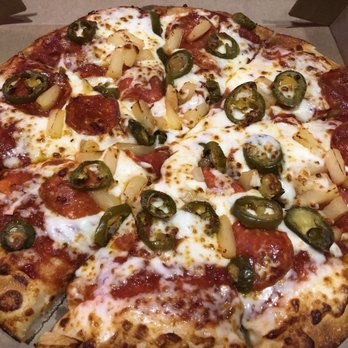 Pizza Hut Express - Medium pepperoni, pineapple, jalapeños pizza - Pizza Near Me - Lincoln, California Pizza Hut Express - Medium pepperoni, pineapple, jalapeños pizza - Pizza Near Me - Lincoln, California