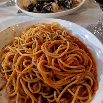 Cena 081 - Bucatini - Italian Near Me - Westbury, New York