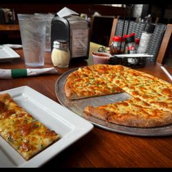 Garlic Cheesesticks