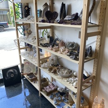 Lemuria Crystal Shop - Gemstones & Minerals Near Me - Kailua, Hawaii Lemuria Crystal Shop - Gemstones & Minerals Near Me - Kailua, Hawaii