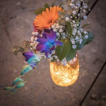 Dandelion Express - Flowers to decorate dance floor - Florists Near Me - Fallon, Nevada