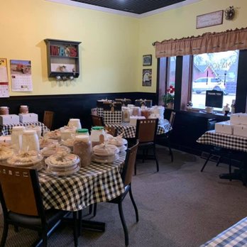 MA's Cafe - a dining area with tables and chairs - American Near Me - Plainview, Minnesota MA's Cafe - a dining area with tables and chairs - American Near Me - Plainview, Minnesota