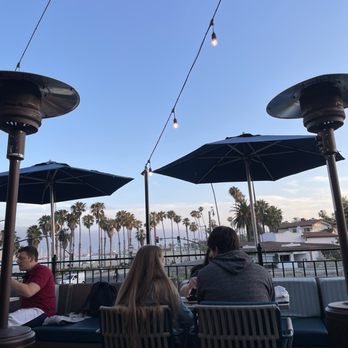 Bluewater Grill - Seafood Near Me - Santa Barbara, California