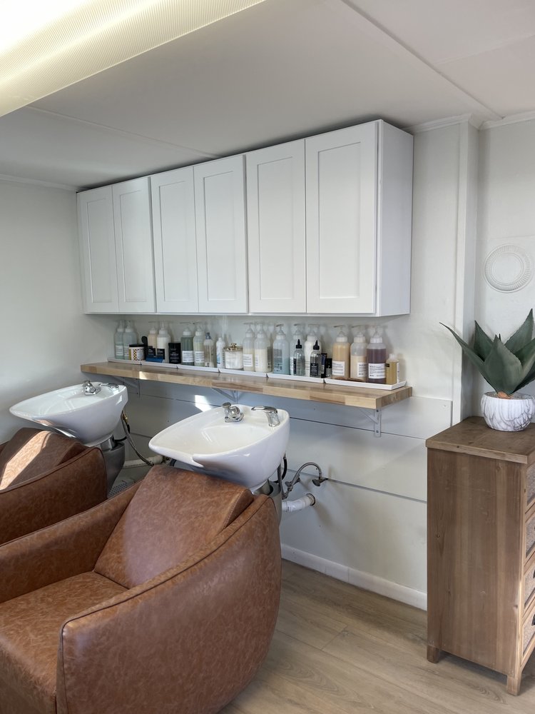 BLUSH COLOR STUDIO Updated August 2024 Request an Appointment