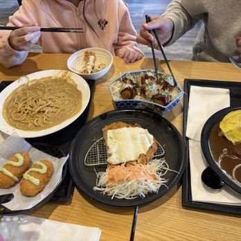 ABIKO CURRY - Japanese Near Me - Palisades Park, New Jersey