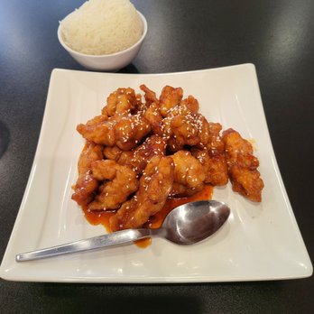 House of Basil - Soft and limp Orange Chicken -- where's the crunch? - Thai Near Me - San Ramon, California House of Basil - Soft and limp Orange Chicken -- where's the crunch? - Thai Near Me - San Ramon, California