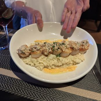 Food 101 - New American Near Me - South Hadley, Massachusetts
