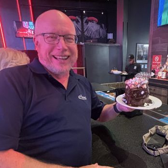 Ole Red - Chocolate cake - Southern Near Me - Las Vegas, Nevada