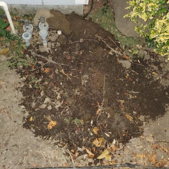 H&M Plumbing - Apparent water leak but didn't know from where as the sprinkler system was shut off - Plumbing Near Me H&M Plumbing - Apparent water leak but didn't know from where as the sprinkler system was shut off - Plumbing Near Me