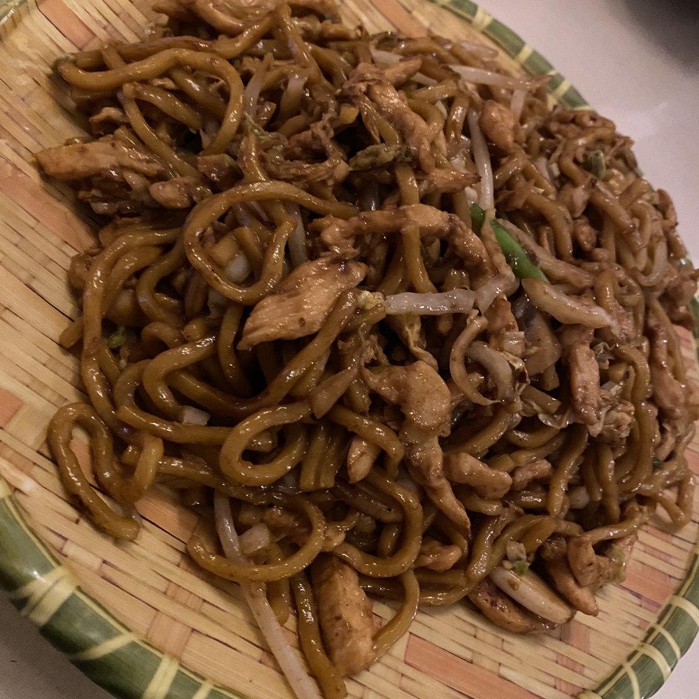 Hot Pot Chen - Chicken lo mein - Chinese Near Me - Ann Arbor, Michigan Hot Pot Chen - Chicken lo mein - Chinese Near Me - Ann Arbor, Michigan