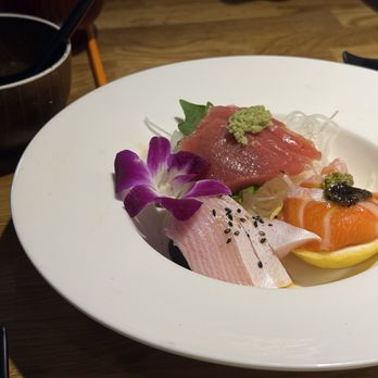 Sushi Damu - Sushi Bars Near Me - Tustin, California