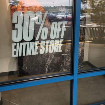 The North Face Riverhead Outlet - Sports Wear Near Me - Riverhead, New York The North Face Riverhead Outlet - Sports Wear Near Me - Riverhead, New York