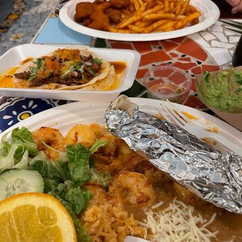Tio's Tacos - Camarones al mojo de Ajo w/ Al pastor taco - Mexican Near Me - Riverside, California
