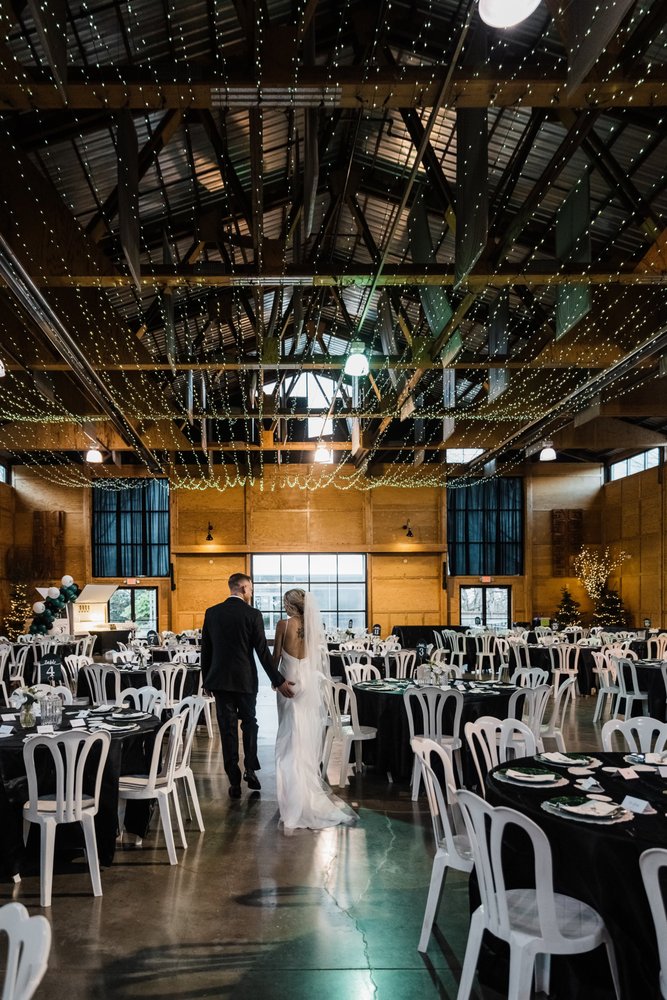 SHOLA’S QUALITY PLUS DRY CLEANERS Updated August 2024 36 Reviews