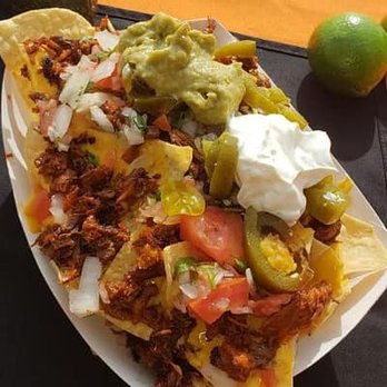 Its Notcho Taco - a plate of nachos - Food Trucks Near Me