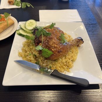 Pho Ben - Chicken thigh fried rice - Vietnamese Near Me - York, Pennsylvania Pho Ben - Chicken thigh fried rice - Vietnamese Near Me - York, Pennsylvania