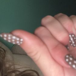 Ai nails