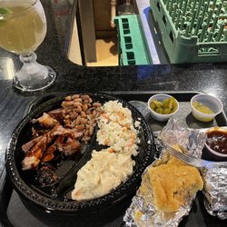 Sharons BBQ South
