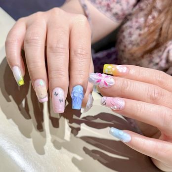Sassy Nails Salon Near Me - Nail Salons Near Me - Gresham, Oregon