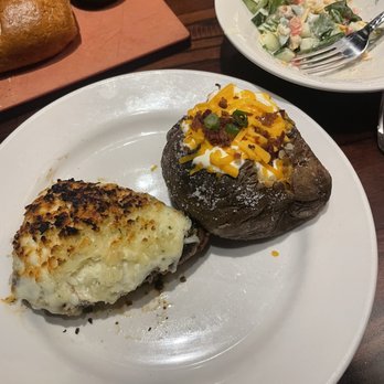 LongHorn Steakhouse - Blackened, Parmesan Crusted Filet - Steakhouses Near Me - Orlando, Florida LongHorn Steakhouse - Blackened, Parmesan Crusted Filet - Steakhouses Near Me - Orlando, Florida