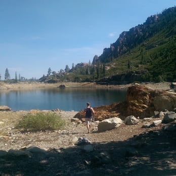Jamison Mine Trailhead - Rock Lake - Hiking Near Me - Johnsville, California