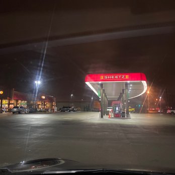 Sheetz - a gas station at night - Gas Stations Near Me - Bristol, Virginia Sheetz - a gas station at night - Gas Stations Near Me - Bristol, Virginia