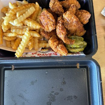 Dave's Hot Chicken - Chicken bites combo! - Chicken Shop Near Me - Irvine, California