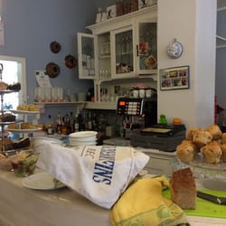 Guglhupf - Awesome Sunday  buffet. Great self made breads and spreads and very affordable.
