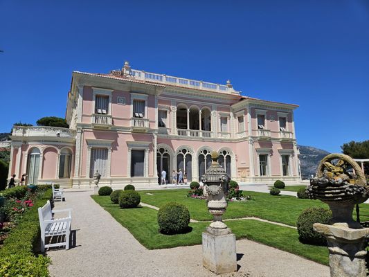 Villa Ephrussi de Rothschild by null