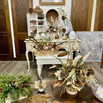 The Rustic Fox - Home Decor Near Me - Carol Stream, Illinois