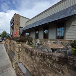 El Gran Rodeo - A view of the restaurant from the outdoor dining patio.
