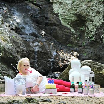 Raney O'Keefe - Makeup Artists Near Me Raney O'Keefe - Makeup Artists Near Me
