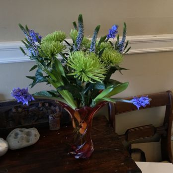 Fleur de Bees - Floral Designers Near Me