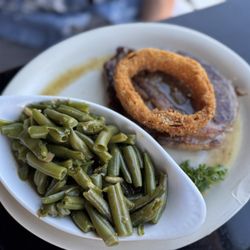 Josephine Street - Steak and green beans