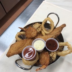 Restaurants In Corning Yelp Nine Elephants Seafood And Thai Cuisine