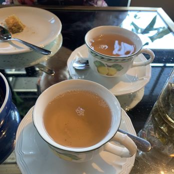 ilili DC - Jasmine blossom tea - Lebanese Near Me - Washington, DC, District of Columbia ilili DC - Jasmine blossom tea - Lebanese Near Me - Washington, DC, District of Columbia